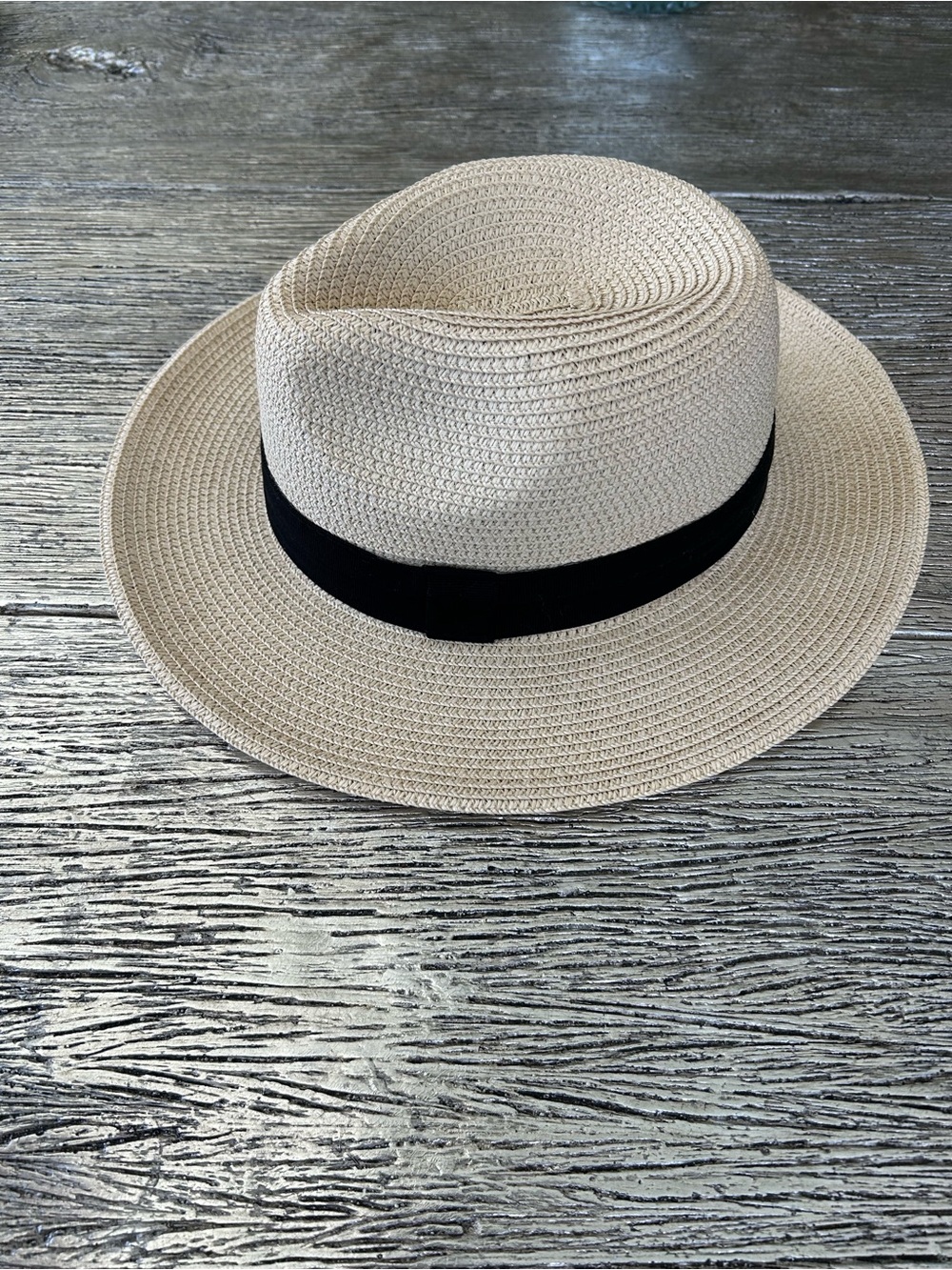 Women's Cream Straw Fedora with Black moisture wicking Band UPF 50+ NWOT